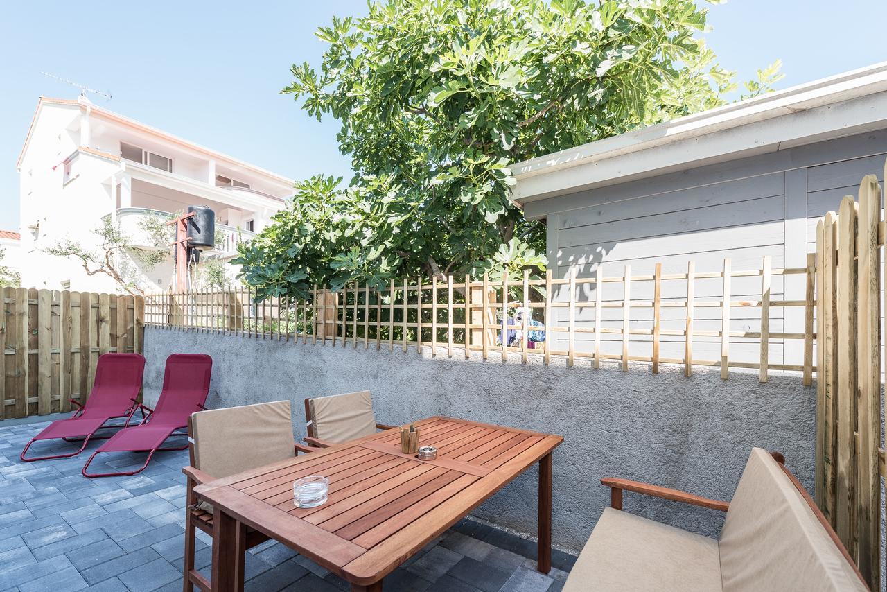 Apartments Janice Пакоштане Экстерьер фото
