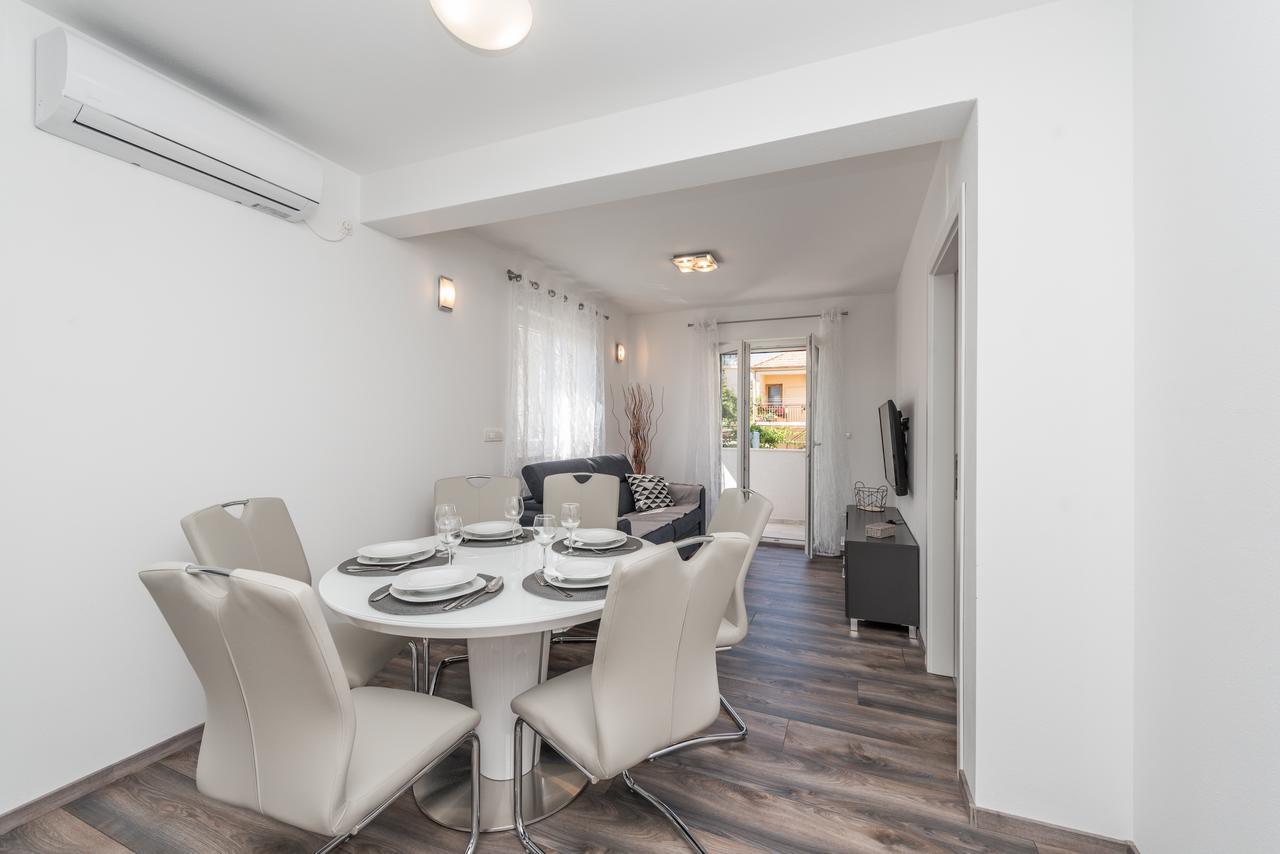 Apartments Janice Пакоштане Экстерьер фото