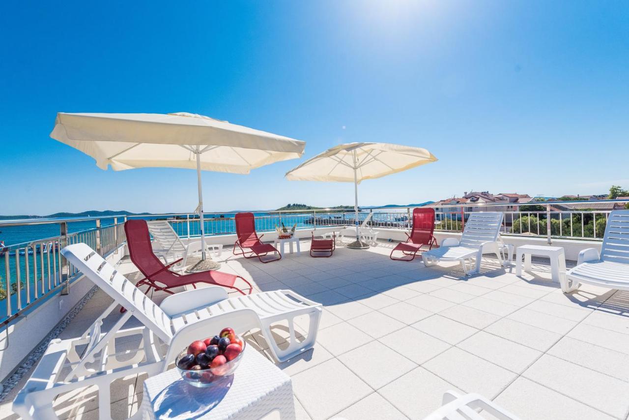 Apartments Janice Пакоштане Экстерьер фото
